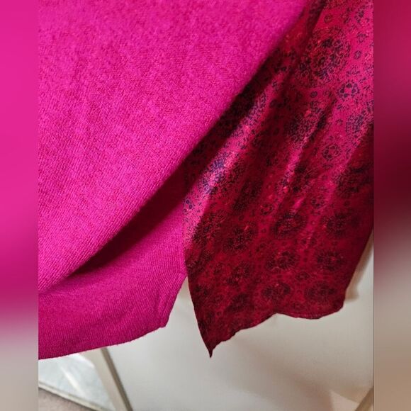 #377 EVRI Maroon Colored Soft Knit Front & Printed Polyester Back - Picture 4 of 5